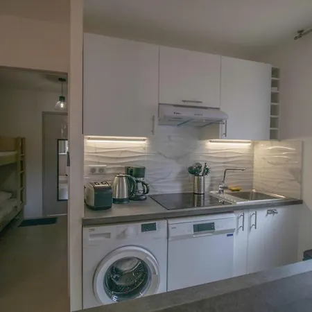 شقة Very Nice 35 M With Gardenterrace And Pool *